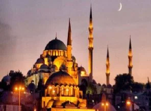 Sultanahmet'in manevi havası kaçıyor