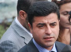 'Tabanımız ırkçı ve faşistlerle aynı etkinlik içinde yer almaz'