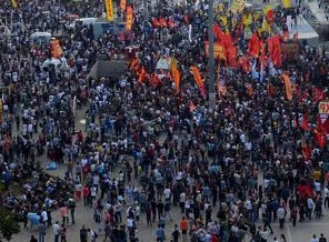 Taksim Dayanışması 19:00'da meydana çağrı yaptı