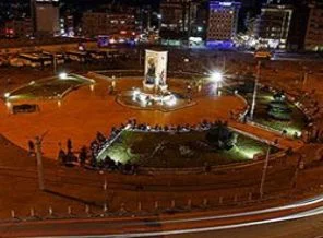 Taksim'de hayat normale dönüyor