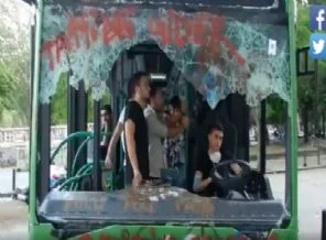 Taksim'de şiddet yerini eğlenceli görüntülere bıraktı