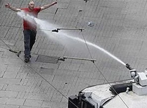 Taksim'e çıkanlara müdahale