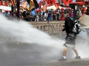 Taksim Platformu: Direniş ölümü göze alarak devam ediyor
