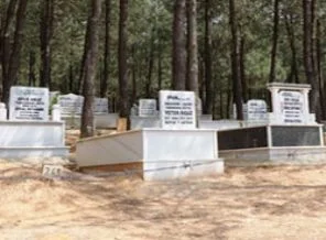 Tarihi Osmanlı Mezarlığı gün yüzüne çıkarılıyor