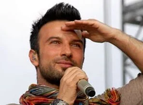 Tarkan'dan Gezi Parkı eylemine destek