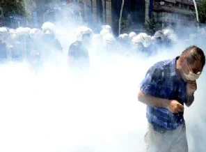 'Taş attım bu bir haktır' diyen serbest