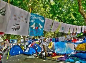 Topbaş, Gezi Parkı sakinlerini tatmin edemedi