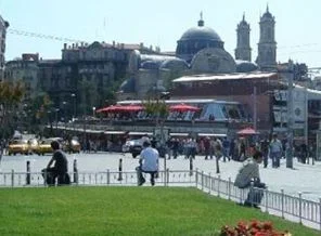 Turistler Gezi Parkı olaylarından korktu, oteller boşaltıldı