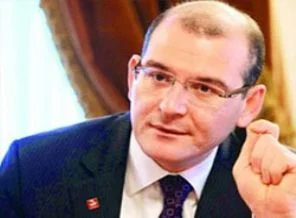'Türkiye birileri tarafından yönetilmek...'