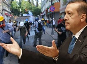 'Türkiye hızla tehlikeli sulara doğru seyrediyor'