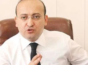 Yalçın Akdoğan BDP ve PKK'yı fırsatçılık yapmakla suçladı