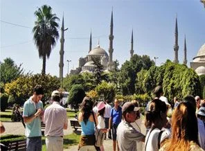10 yılda turist sayısı nüfusu 4'e katladı