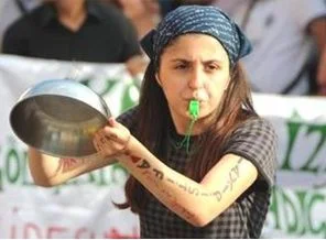 19 Kişiye "tencere-tava" eyleminden ceza