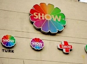 20 yıllık spikerinden Show TV'ye veda!