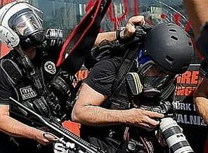 40 günde 111 gazeteci ve fotoğrafçıya polis müdahalesi
