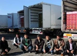 98 Türk TIR sürücüsü 24 gündür rehin