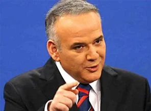 Ahmet Çakar'dan Aziz Yıldırım'a sert eleştiri