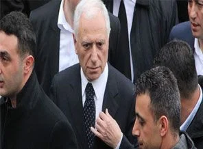 AK Parti'den tutuklu vekilleri kurtaracak formül
