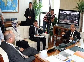 AK Parti Genel Merkezi'nde sürpriz isim