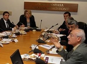AK Parti 'Temyiz Mahkemeleri'nden vazgeçti