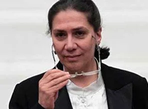 AK Partili Eronat BDP'lilerden tazminat kazandı