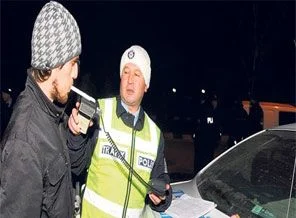 Alkolden 66 bin 994 ehliyete el konuldu