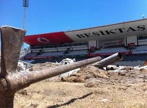 Anıtlar Kurulu İnönü Stadı'nda