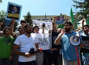 Ankara Gençlik Platformu üyelerinden Mısır protestosu