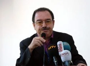 'Annemin cenazesine kelepçeyle katılmam'