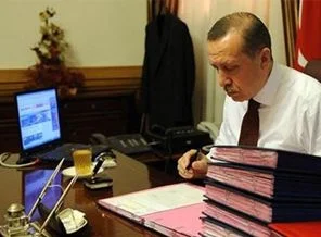 Başbakan Erdoğan'ın odasına böceği kim yerleştirdi?