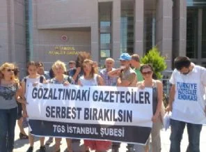 Basının Gezi bilançocu: 13 yaralı, 2 gözaltı