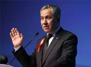 Bülent Arınç'tan açıklama