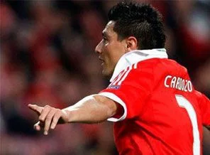 Cardozo için sıcak saatler!