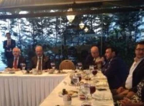 CHP iftarında hoca güldürdü!