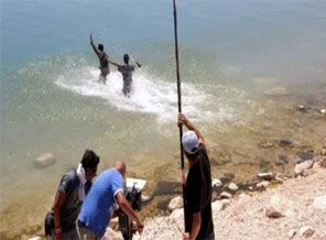 Çözüm süreciyle Van Gölü sahilleri şenlendi