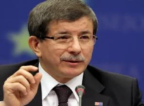 Davutoğlu, muhalif gruplara kızdı 'Suriye Devrimi'ne ihanet ediyorlar
