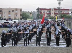 Demirtaş'tan 'asayiş birimi' yorumu