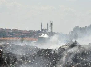 Edirne çöplüğündeki yangın devam ediyor