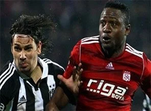 Eneramo'dan Beşiktaş'a haber var!