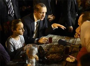 Erdoğan Millet Parkı'nda vatandaşlarla bir araya geldi