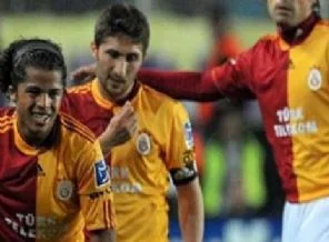 Eski G.Saraylı Villareal'de
