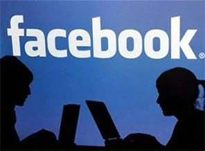 Facebook mutsuz ve kıskanç yapıyor!
