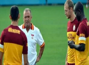 Galatasaray'a ucuz çilek