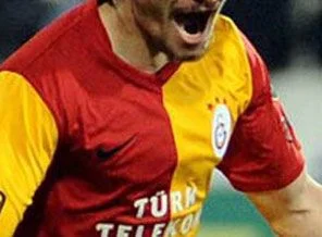 Galatasaray'la anlaşamadı Benfica'ya gidiyor