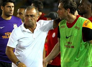Galatasaraylı futbolcu Terim'i kızdırdı!