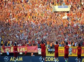 Galatasaraylı taraftarlara büyük müjde!