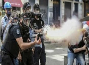 Gazeteci Tuğçe Tatari polis tarafından darp edildi