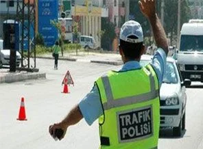 Geçen yıl kaç bin ehliyet kaptırıldı?