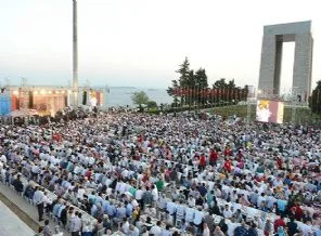 Gelibolu'da 'Şehitlik' iftarı