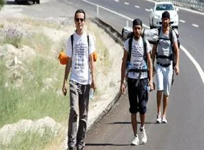 Gezi yürüyüşçülerine polisten ilginç teklif!